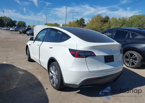 2021 Tesla Model Y Long Range Dual Motor All-Wheel Drive from USA, damaged, VIN 5YJYGDEE6MF298085